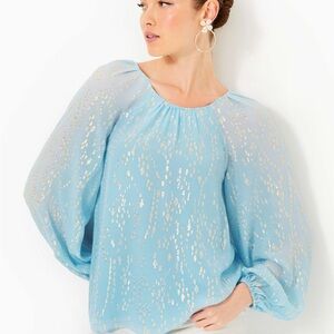 Lilly Pulitzer Noraleen Silk Top Bonaire Blue Fish Clip Chiffon